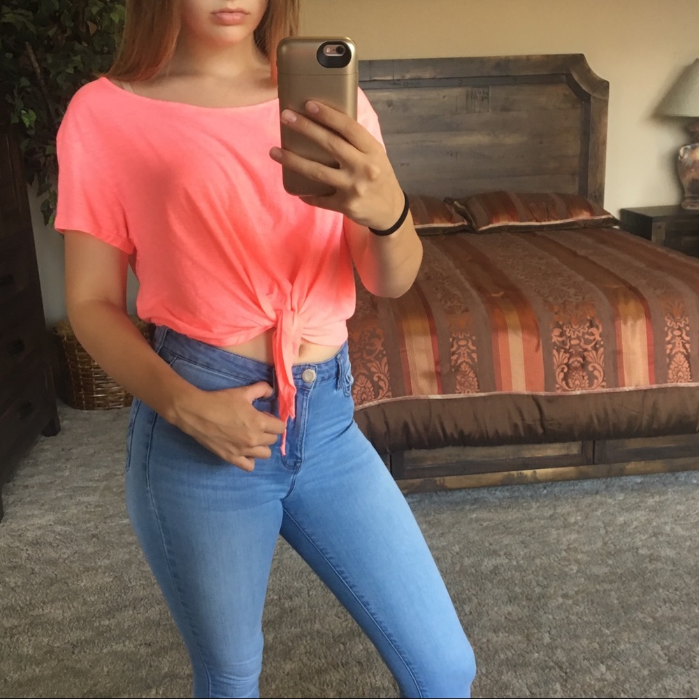 Victoria’s Secret Pink Crop Top with lace back